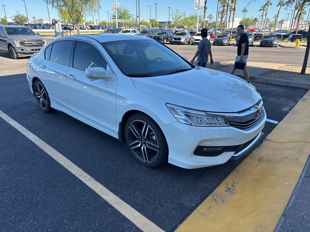 Thumbnail: 2017 Honda Accord - 2