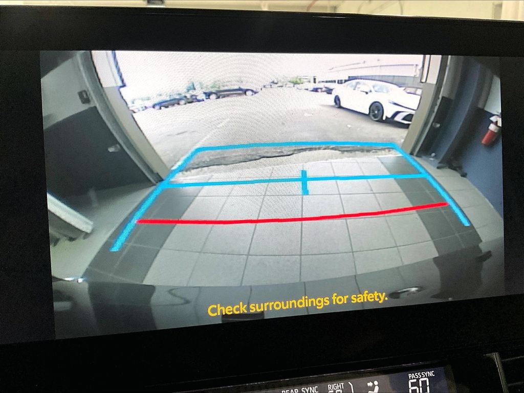 2025 Toyota Sienna — photo 20