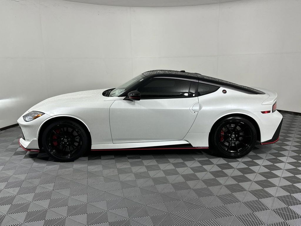 2024 Nissan Z NISMO 4