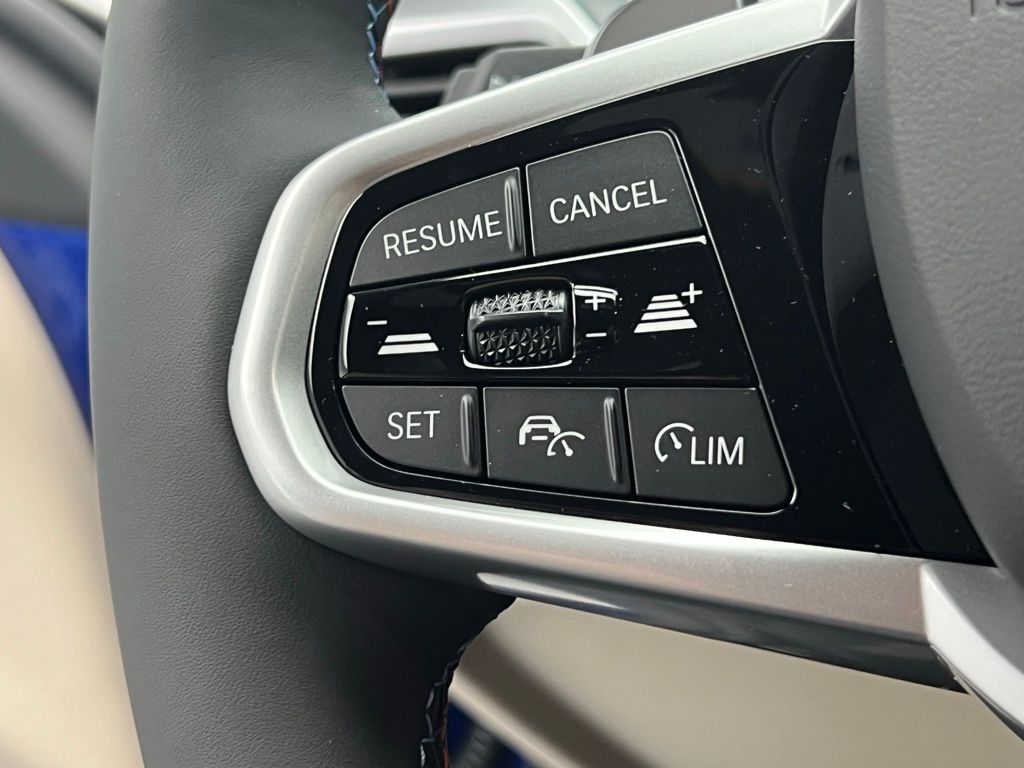 Thumbnail: 2026 BMW 4 Series - 24