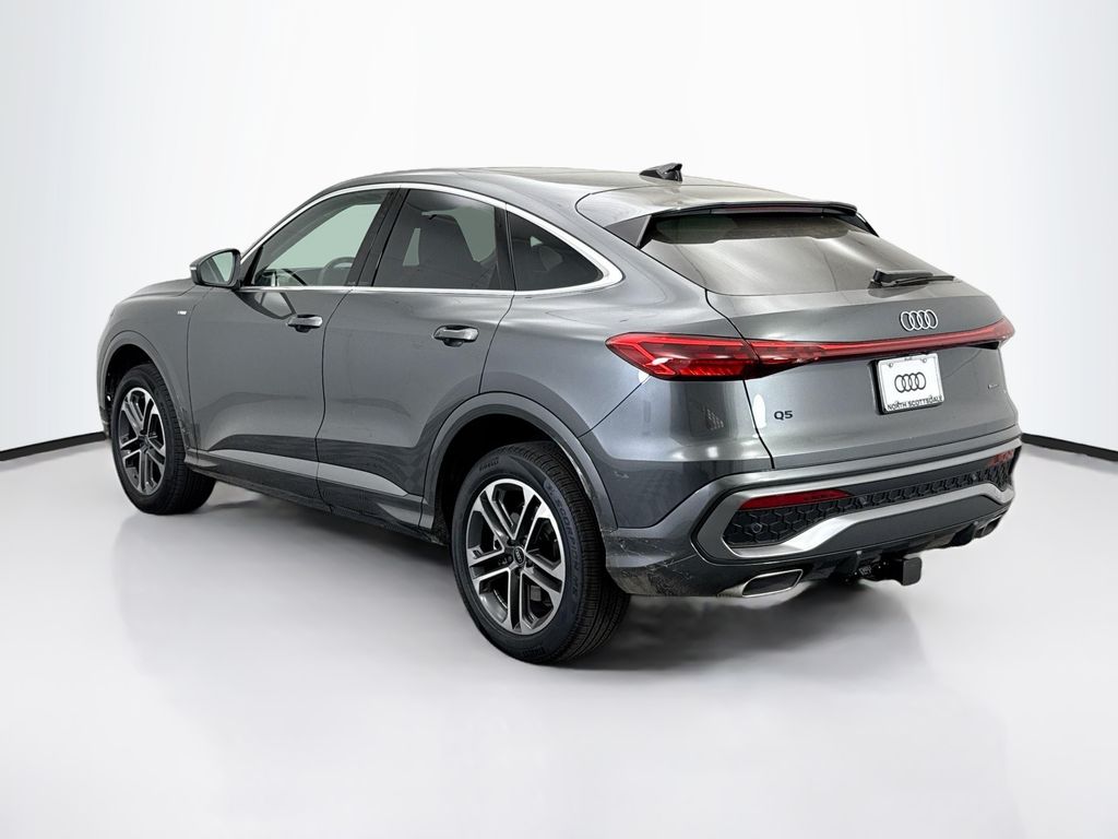 Thumbnail: 2025 Audi Q5 - 7