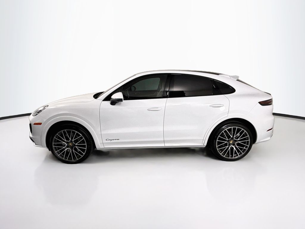 Thumbnail: 2023 Porsche  - 8