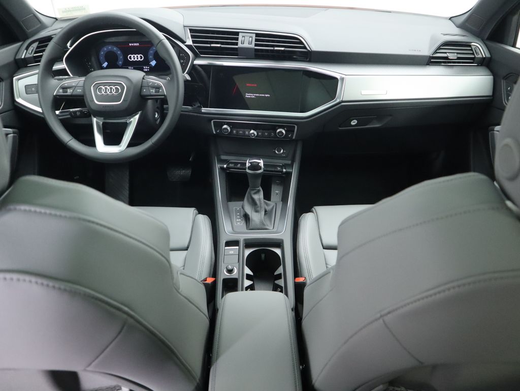 Thumbnail: 2025 Audi Q3 - 14