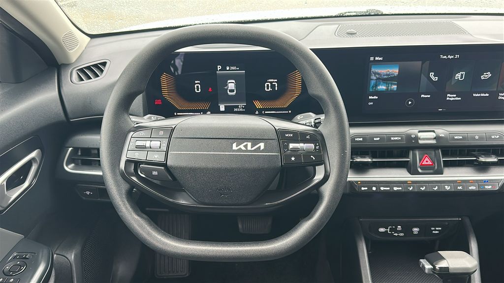 2025 Kia K4 LXS Gray at Baytown Hyundai