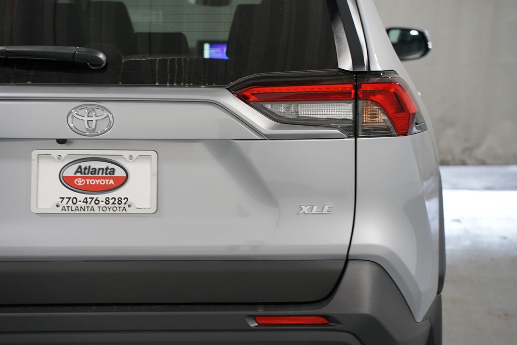 Thumbnail: 2025 Toyota RAV4 - 10