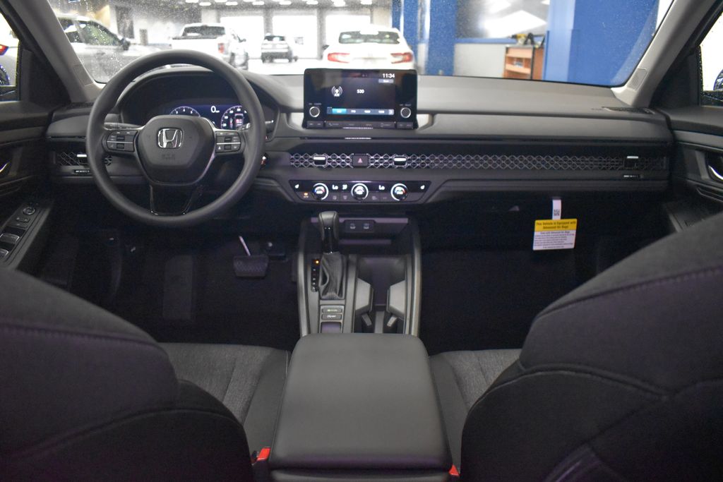 Thumbnail: 2025 Honda Accord - 10