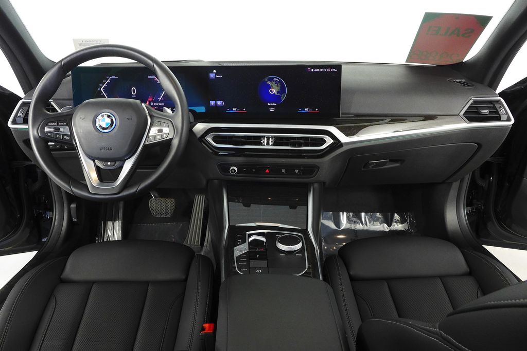 Thumbnail: 2023 BMW 3 Series - 25