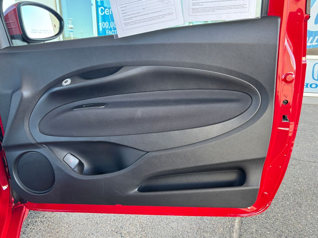 Thumbnail: 2024 Fiat 500e - 25