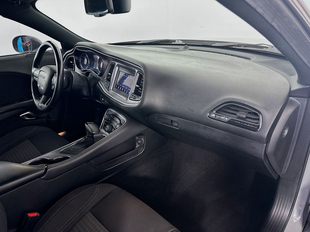 Thumbnail: 2019 Dodge Challenger - 28