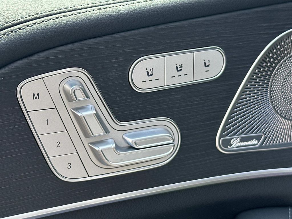 Thumbnail: 2026 Mercedes-Benz GLE - 18