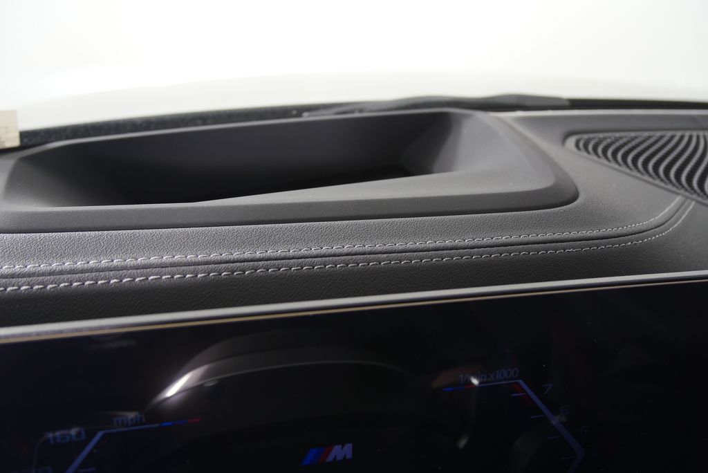 Thumbnail: 2026 BMW 4 Series - 16