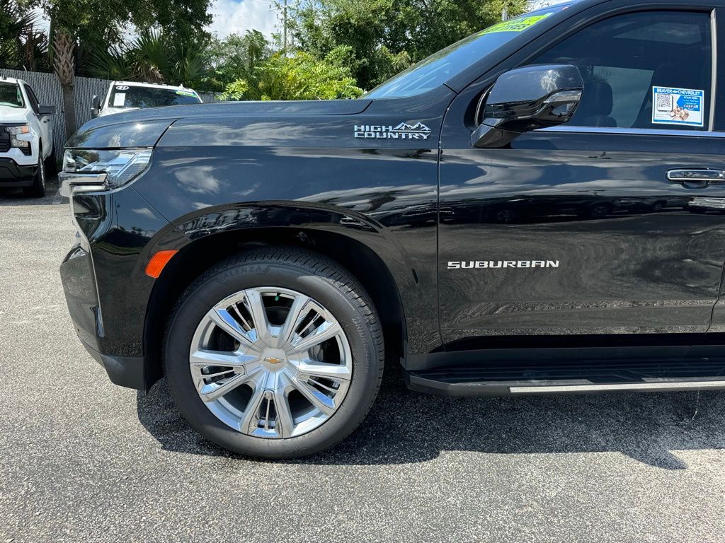 2023 Chevrolet Suburban High Country 11