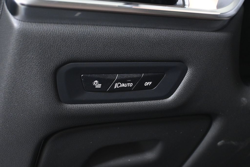 Thumbnail: 2026 BMW X5 - 26