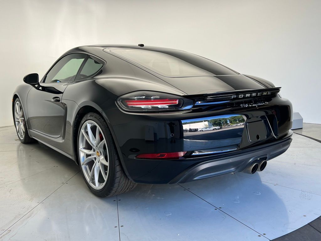 Thumbnail: 2017 Porsche 718 Cayman - 3