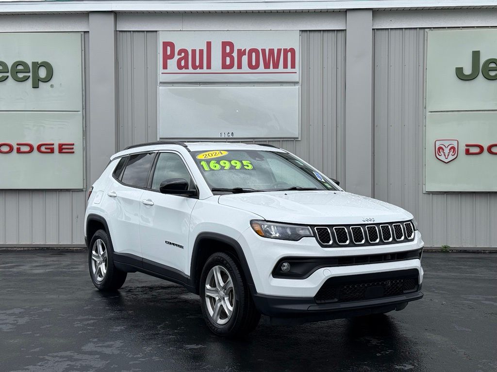 2024 Jeep Compass Latitude 4WD