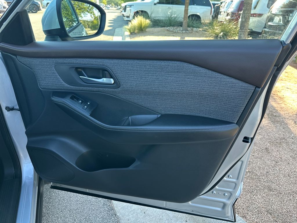 Used Car 2023 Nissan Rogue  Sv For Sale Under $25,000 In Austin, Texas