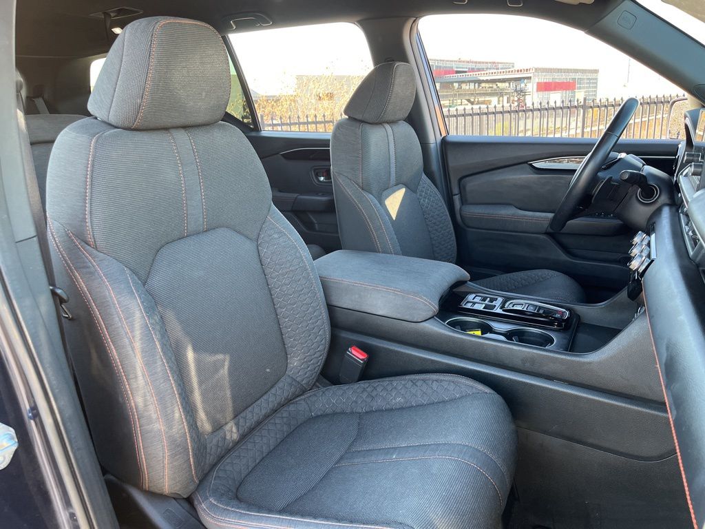 Thumbnail: 2023 Honda Pilot - 25