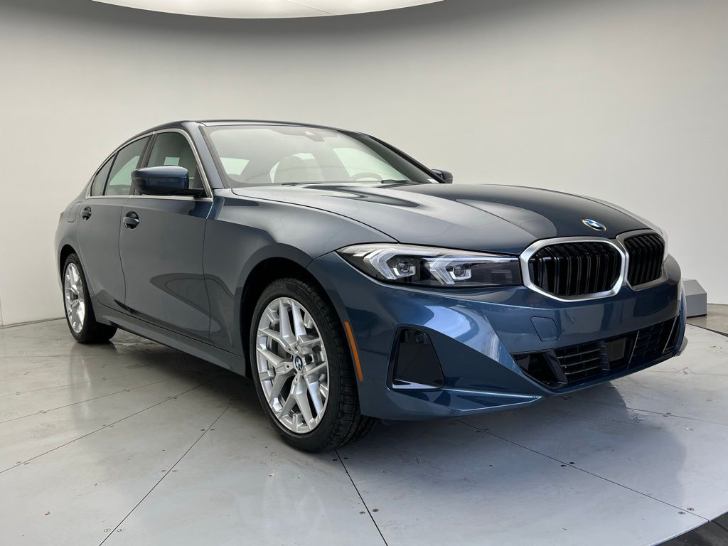 Thumbnail: 2026 BMW 3 Series - 2