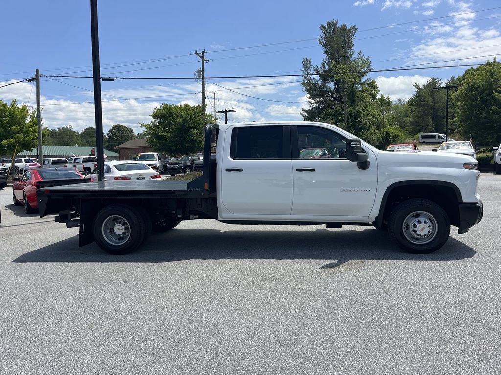 2025 Chevrolet Silverado 3500HD Work Truck photo