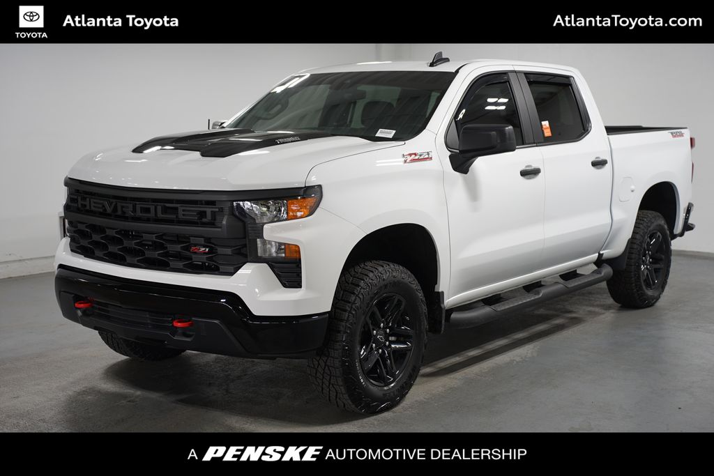 2025 Chevrolet Silverado 1500 Custom Trail Boss Hero Image