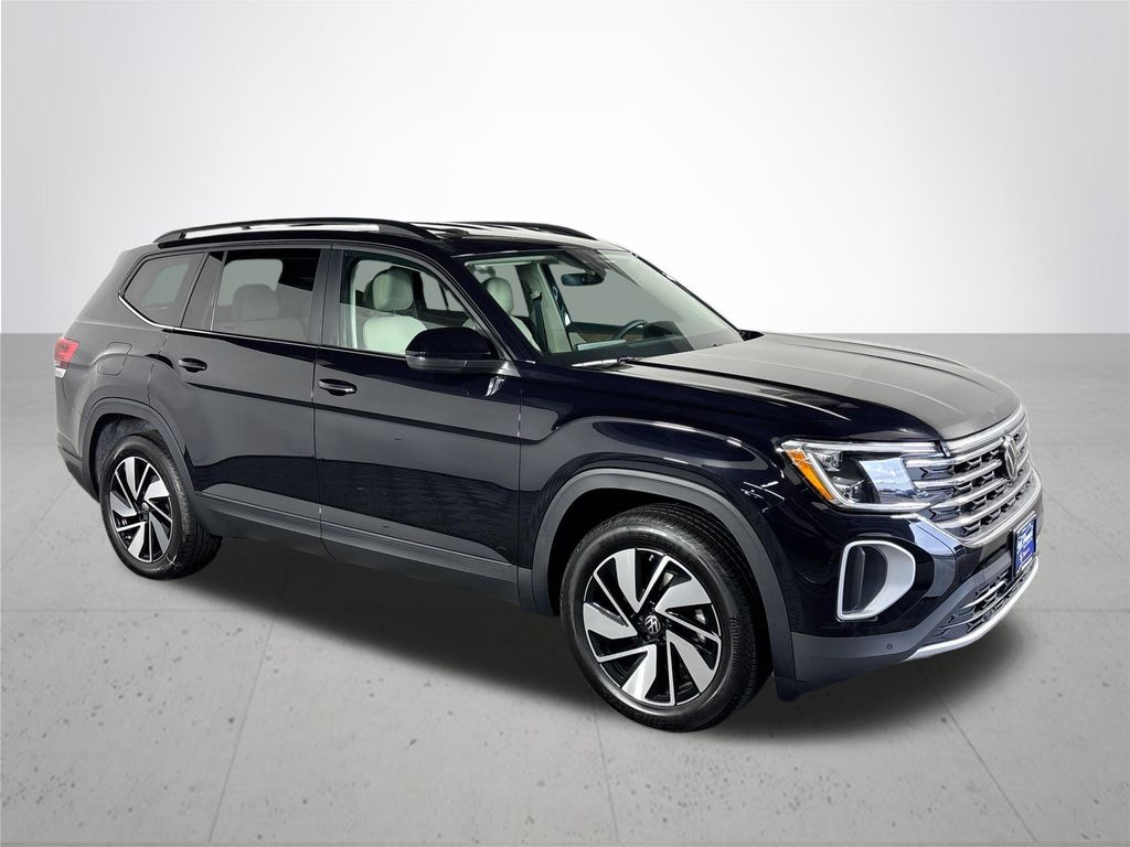 2025 Volkswagen Atlas SE Technology photo 4