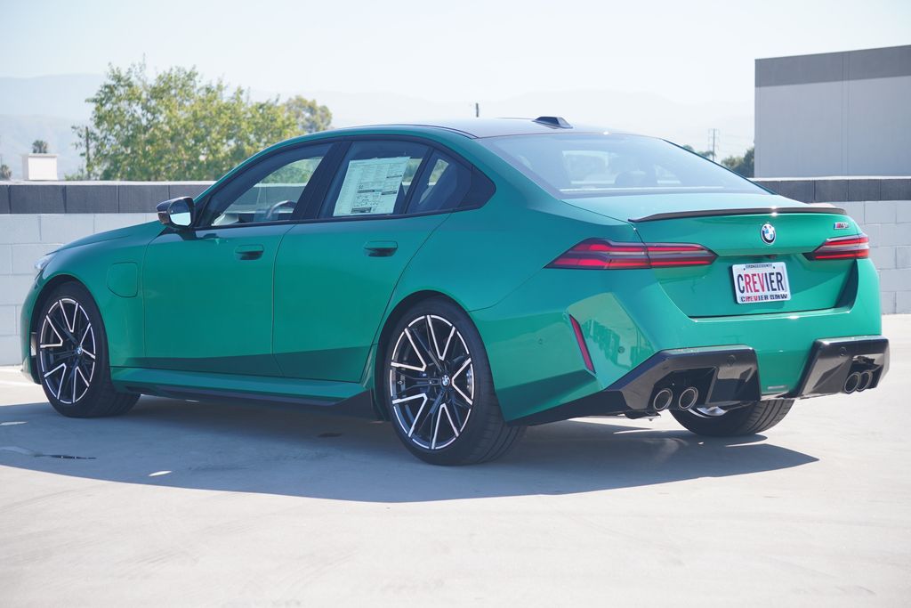 Thumbnail: 2026 BMW M5 - 9