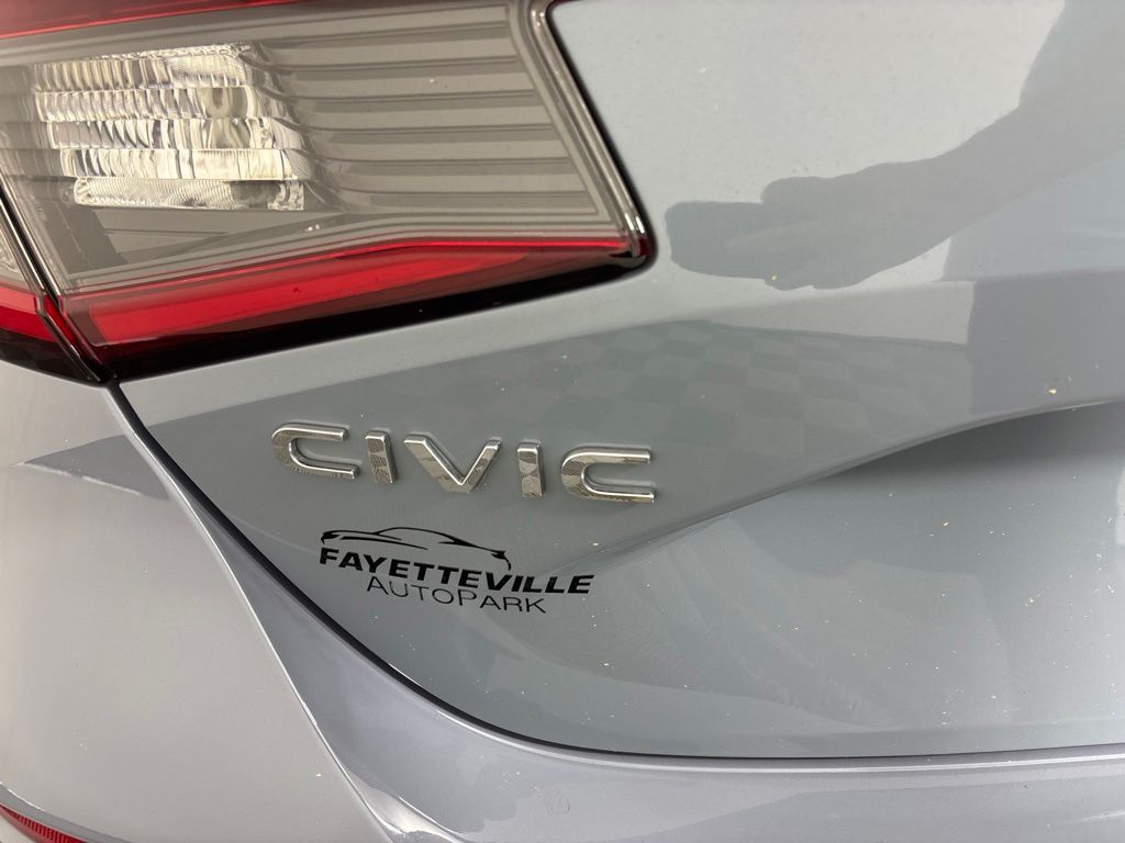 Thumbnail: 2024 Honda Civic - 18