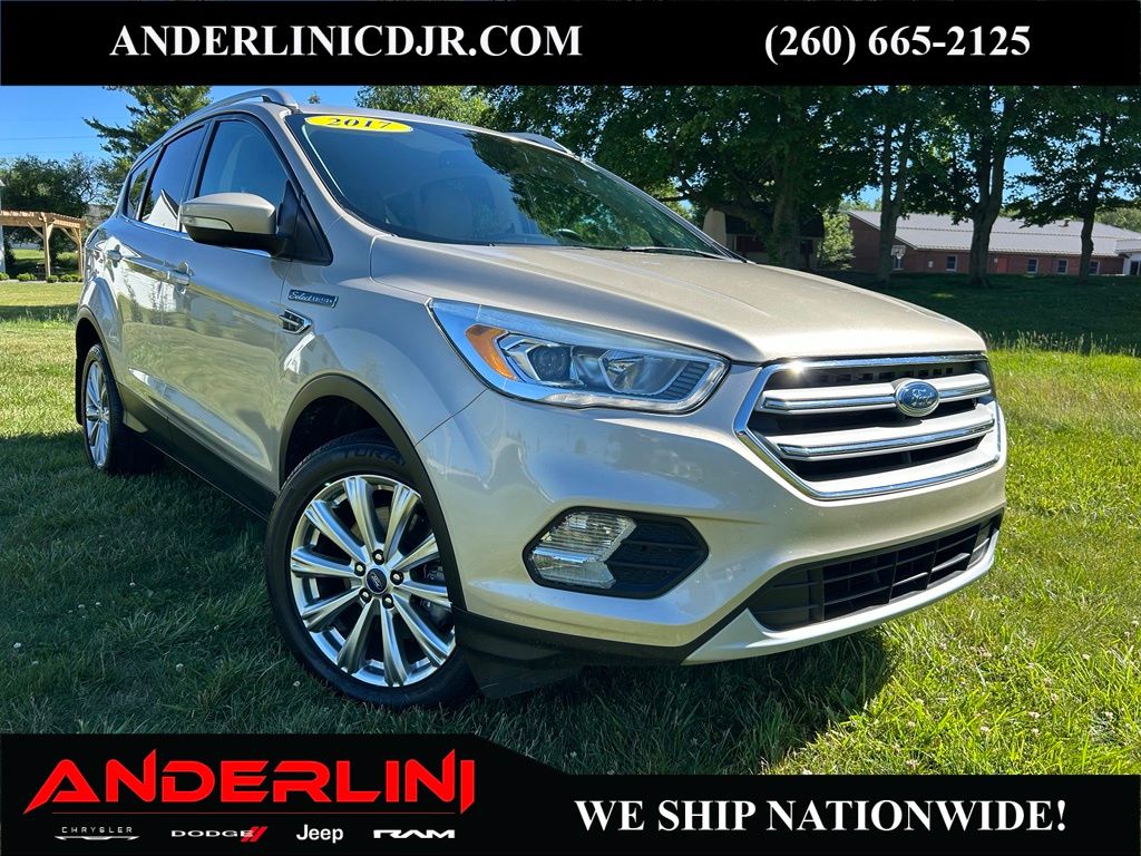  2017 Ford Escape Titanium AWD   