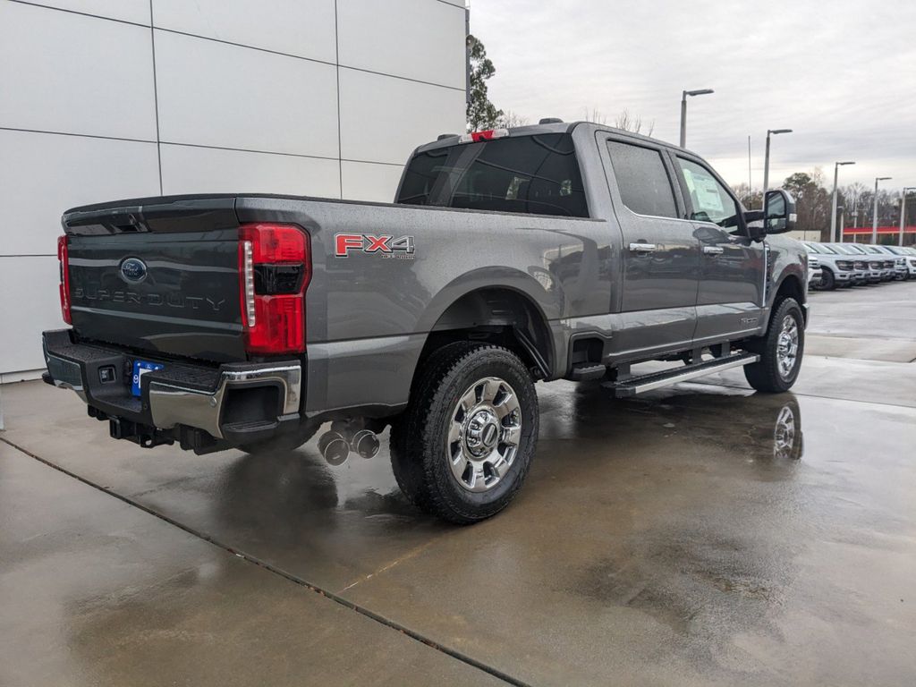 2025 Ford F-250 Super Duty Lariat