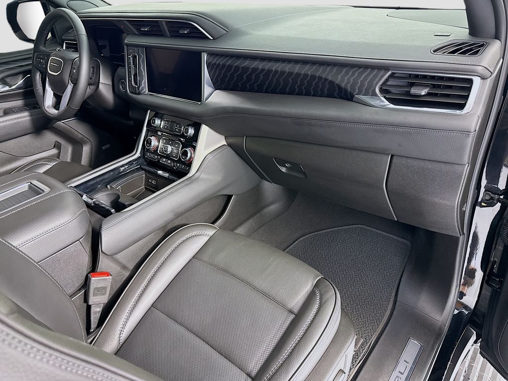 Thumbnail: 2024 GMC Yukon - 18