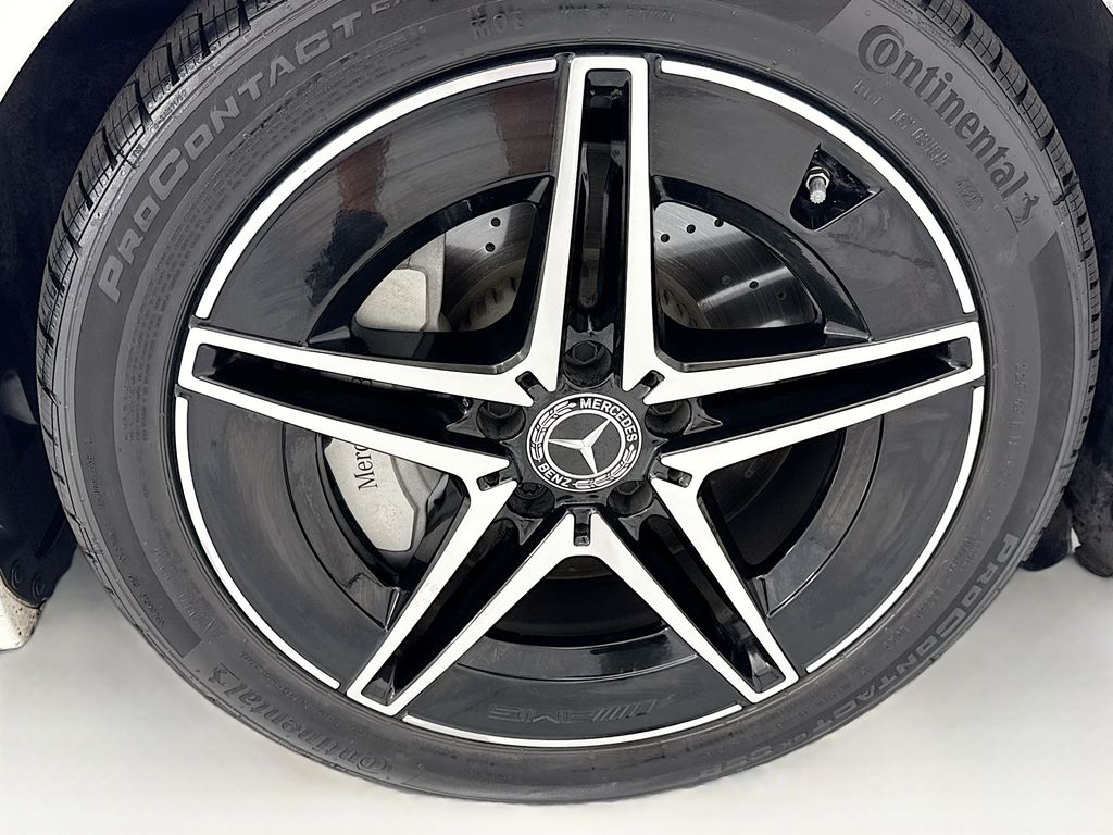 Thumbnail: 2023 Mercedes-Benz C-Class - 30