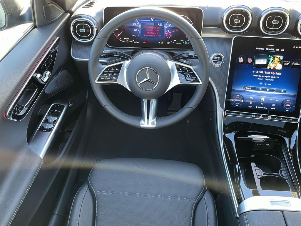 Thumbnail: 2025 Mercedes-Benz C-Class - 14