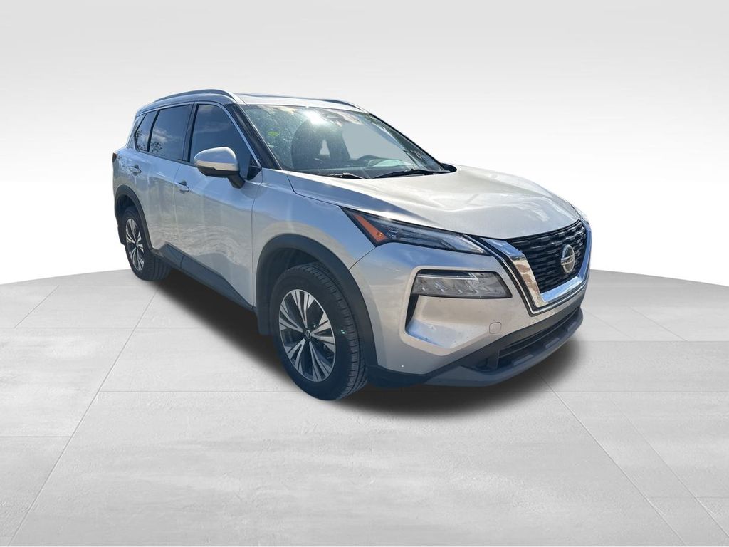 2021 Brilliant Silver Metallic Nissan Rogue SV FWD SUV