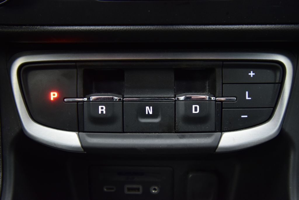 used 2024 GMC Terrain car, priced at $21,000