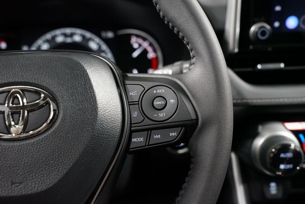 Thumbnail: 2025 Toyota RAV4 - 13