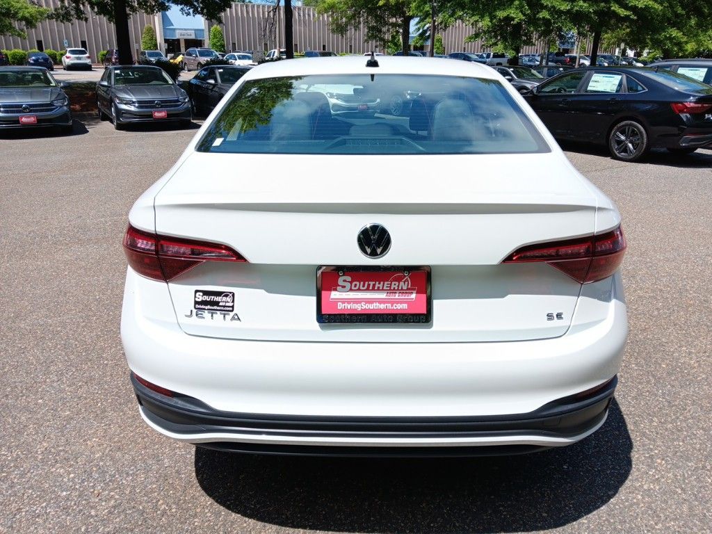 2024 Volkswagen Jetta 1.5T SE 4