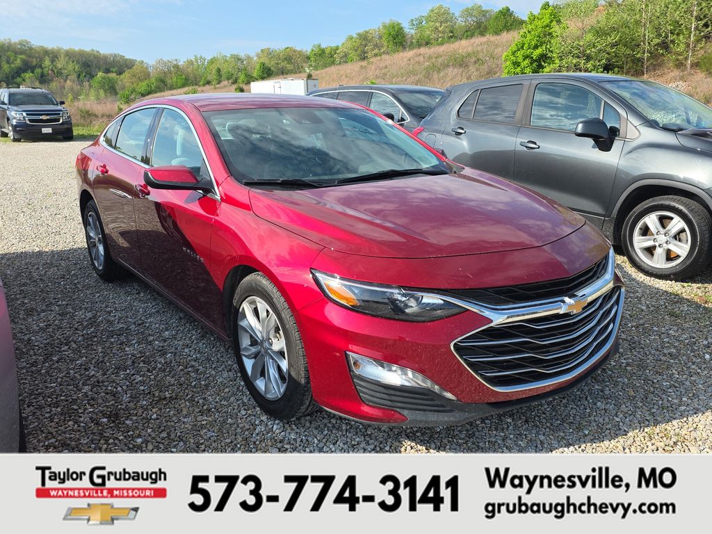 Radiant Red Tintcoat 2025 Chevrolet Malibu Sedan Front-Wheel Drive Continuously Variable Transmission