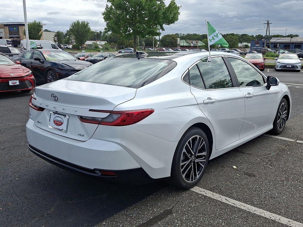 Thumbnail: 2025 Toyota Camry - 5