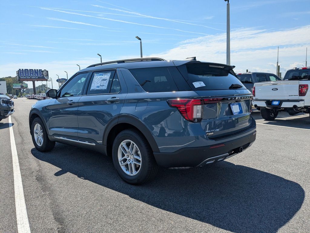 2025 Ford Explorer Active