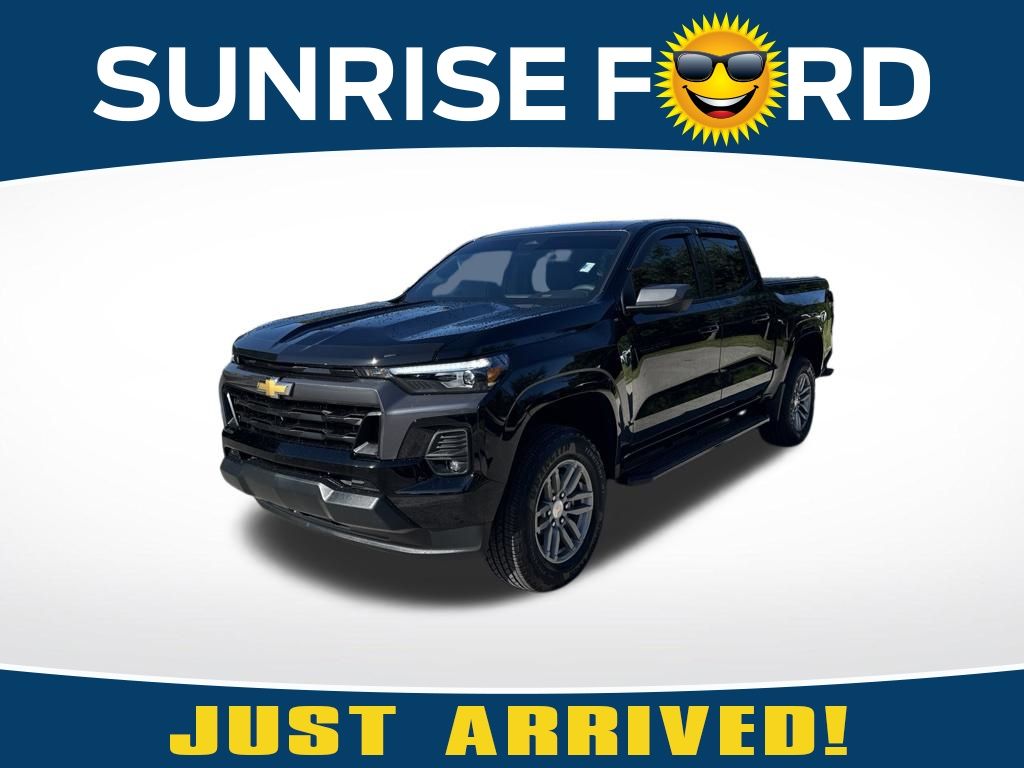 Black 2026 Chevrolet Colorado Pickup Truck 4X2 8-Speed Automatic