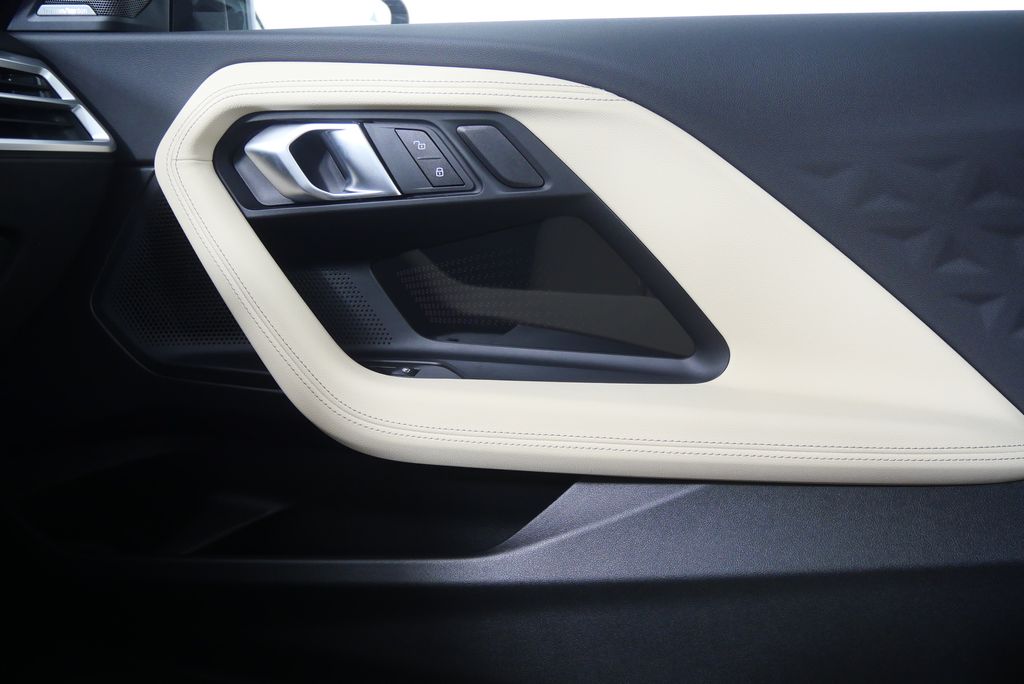 Thumbnail: 2026 BMW 2 Series - 25