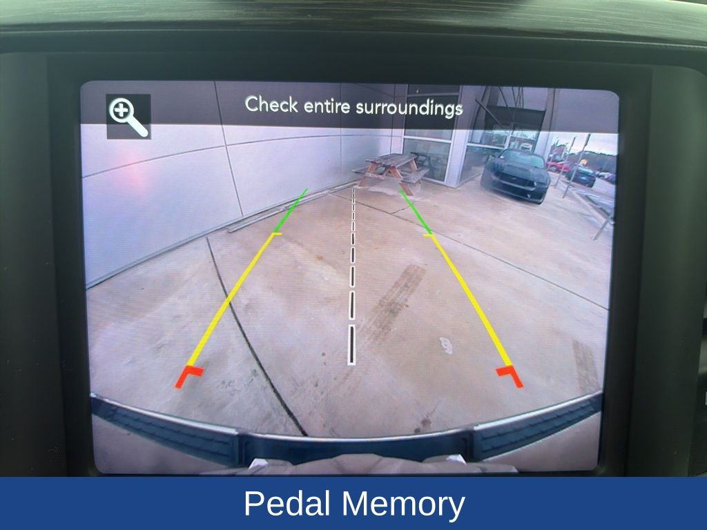 2020 Ram 1500 Laramie Crew Cab 4x4 5'7" Box