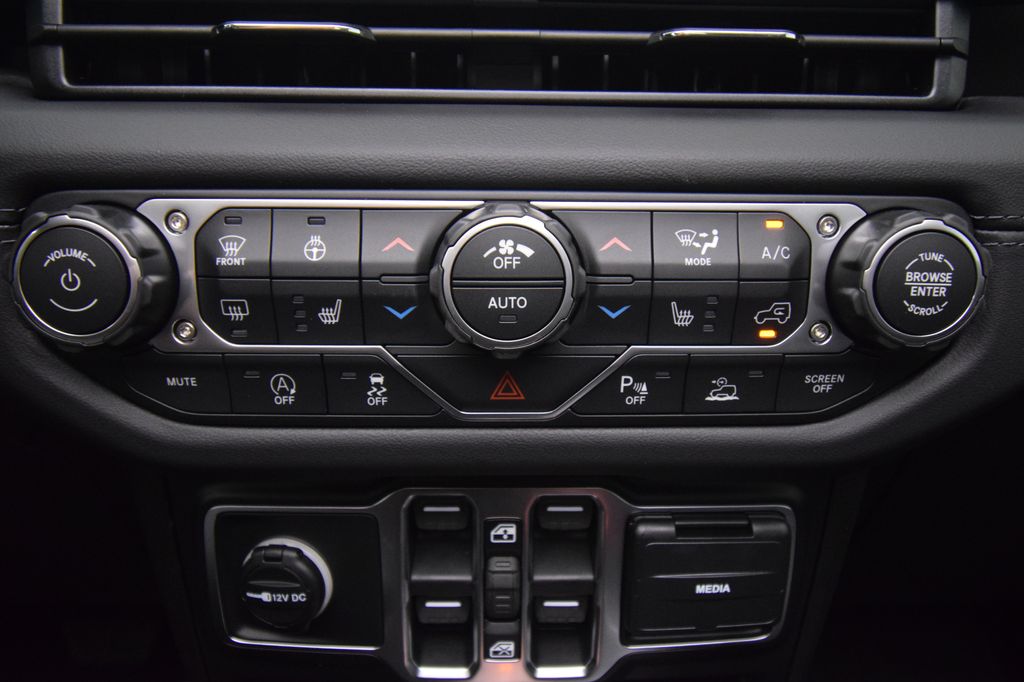 new 2026 Jeep Wrangler car, priced at $54,257