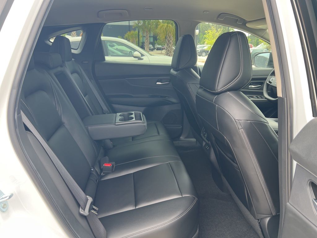 2025 Everest White Pearl Tricoat Nissan Murano SV FWD SUV