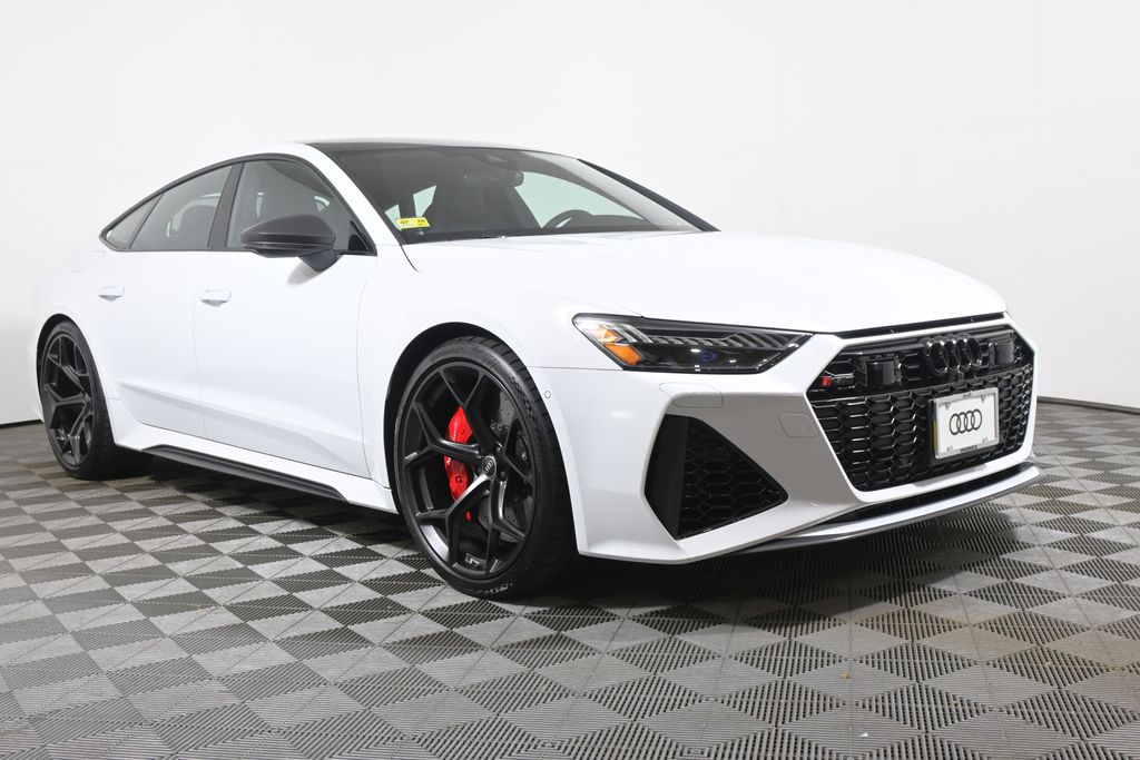 Thumbnail: 2025 Audi RS 7 - 9