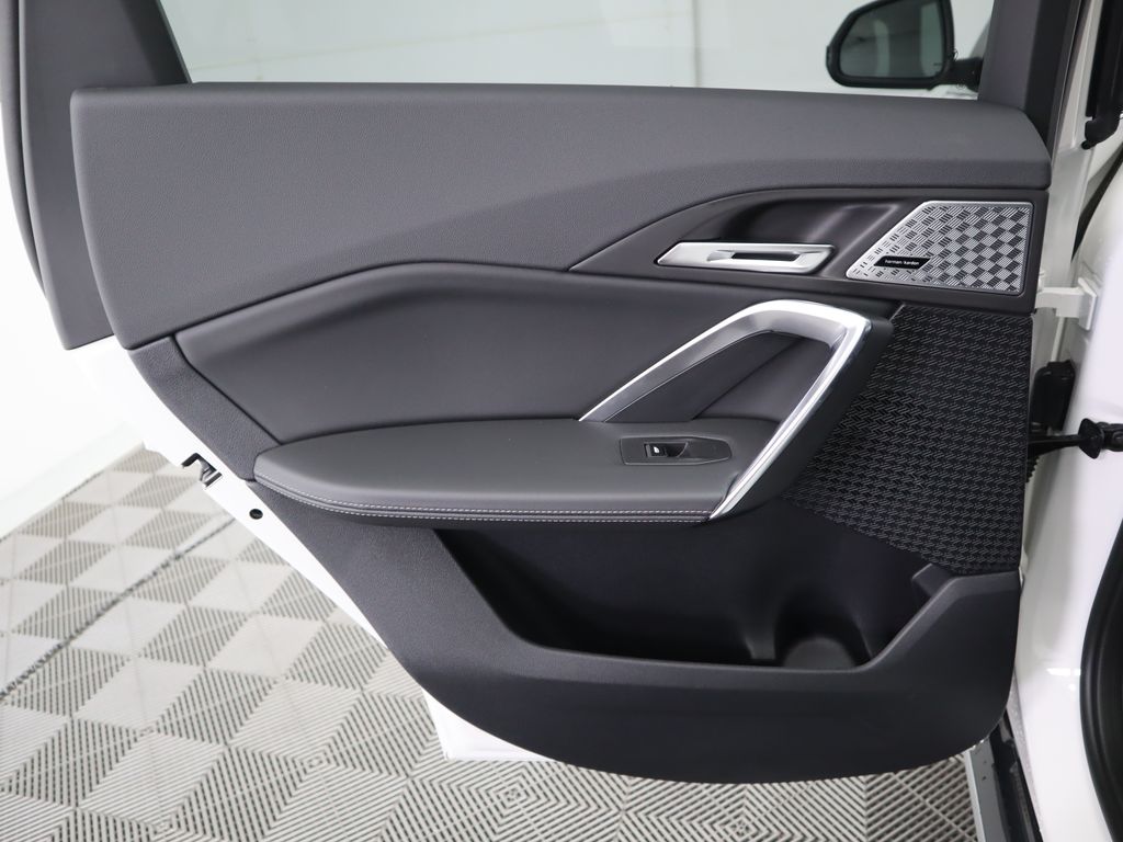 Thumbnail: 2025 BMW X1 - 27