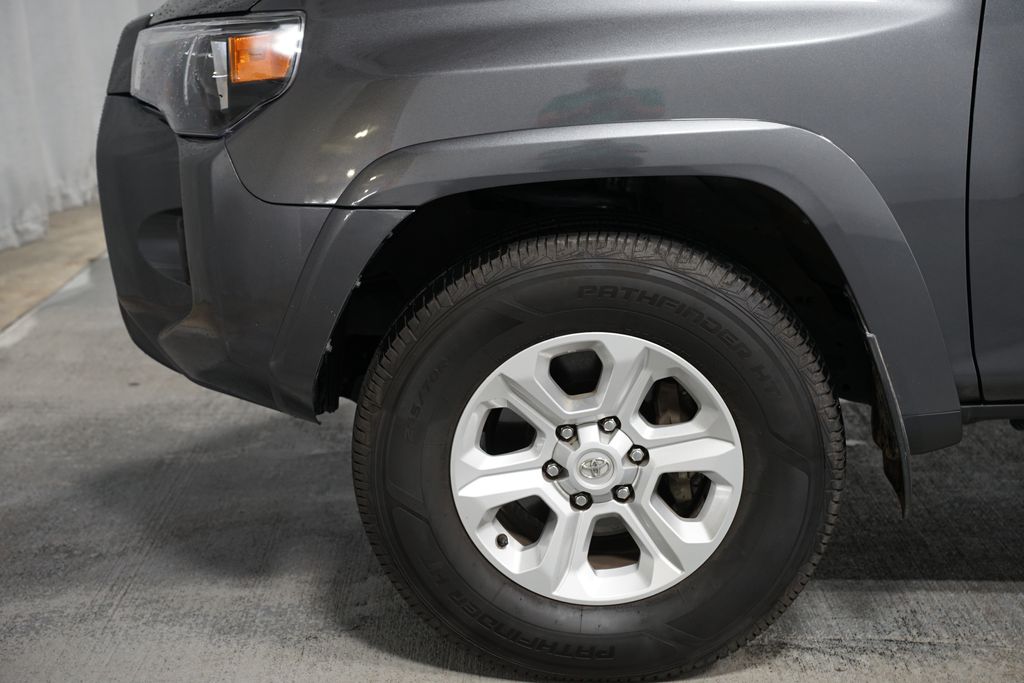 Thumbnail: 2023 Toyota 4Runner - 5