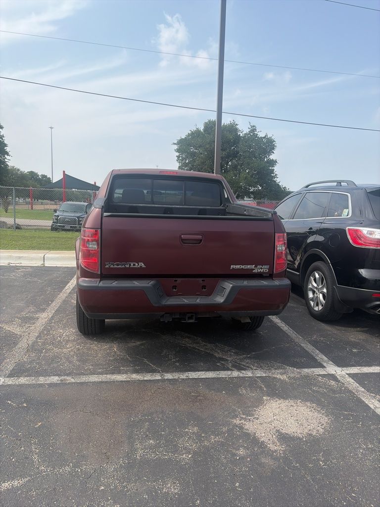 Thumbnail: 2010 Honda Ridgeline - 4