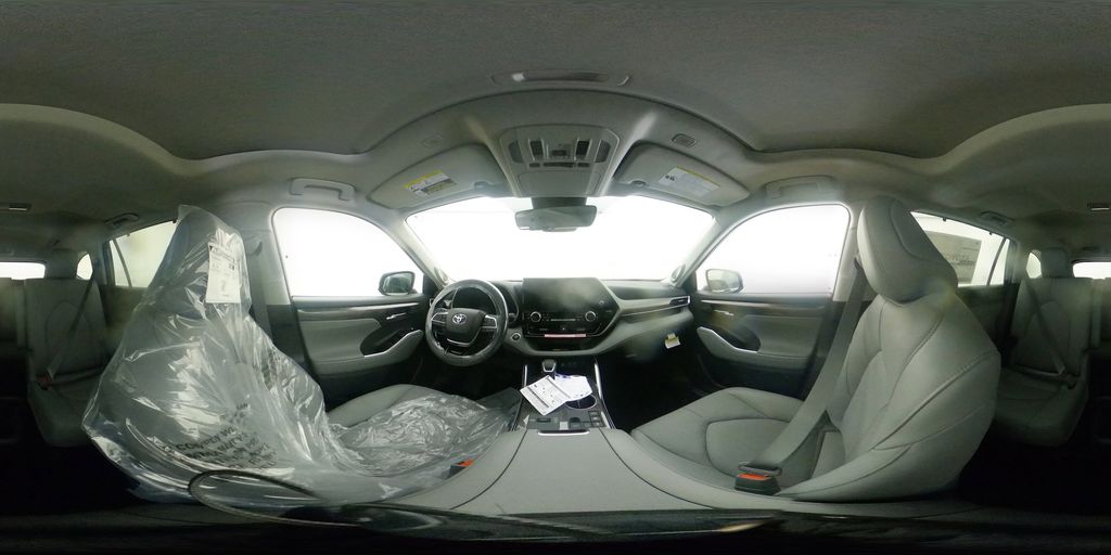Thumbnail: 2025 Toyota Highlander - 32