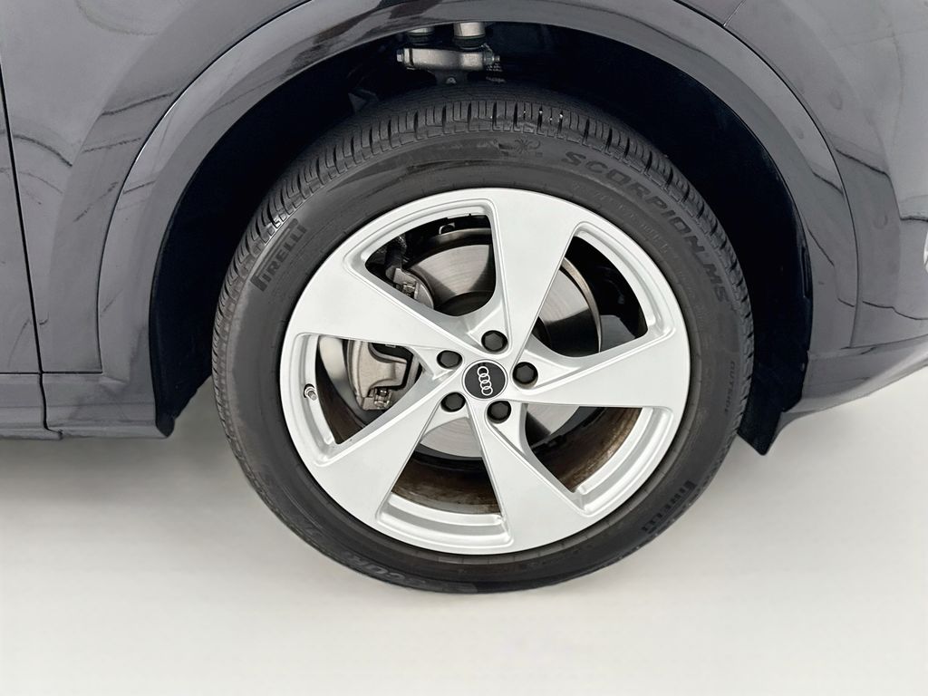 Certified Used 2025 Black Audi 2.0T Premium Plus image 31